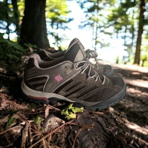 12M Columbia Women’s Hiker Weatherproof